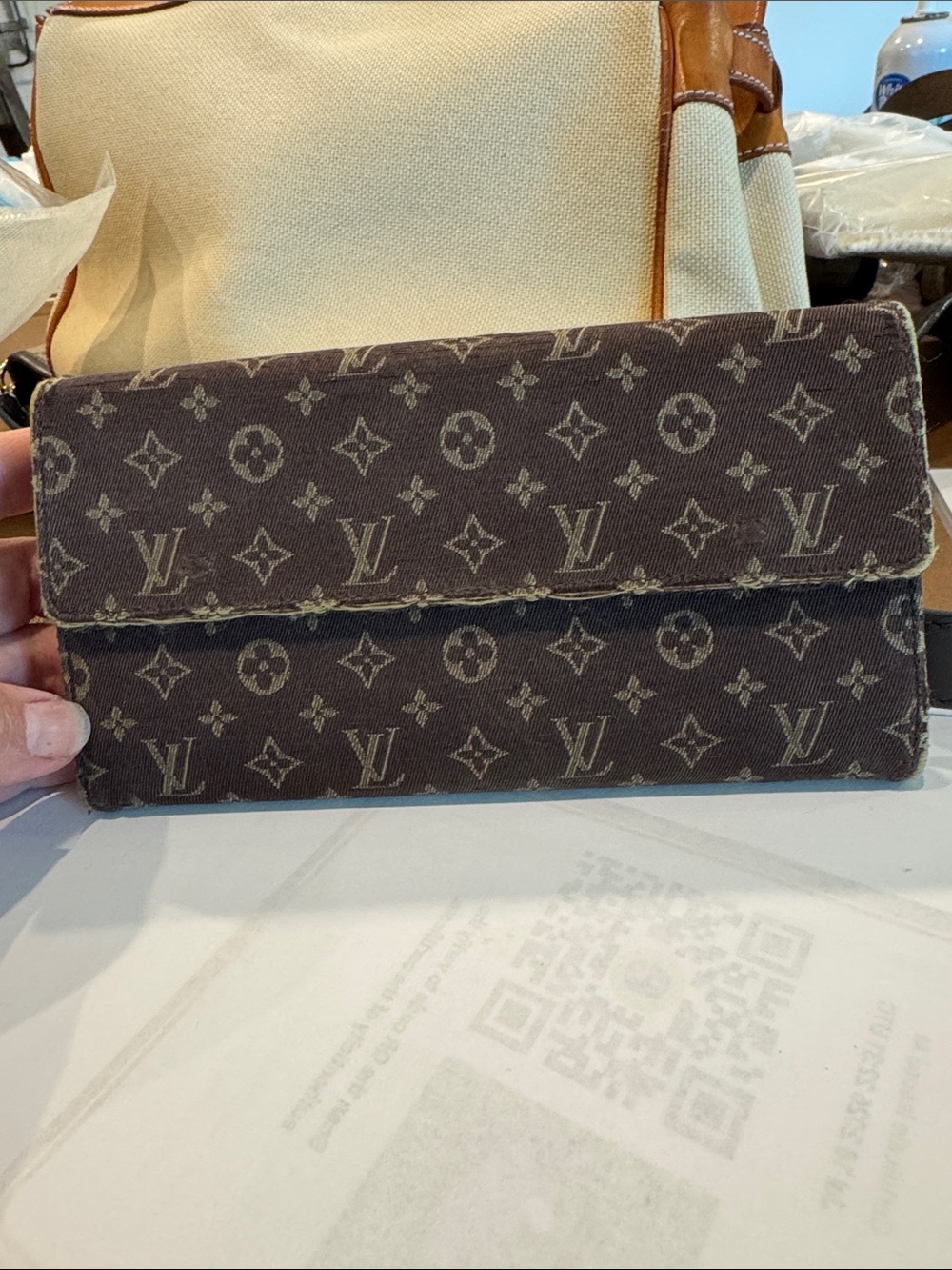 Louis Vuitton Minilin Monogram Sarah Wallet with Certificate of Authenticity